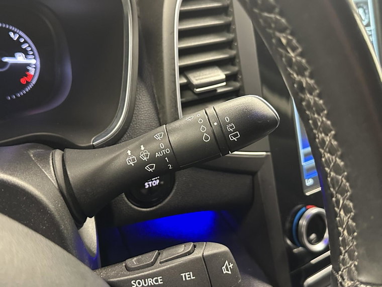 Vehicle Image 27