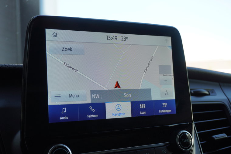 Vehicle Image 11
