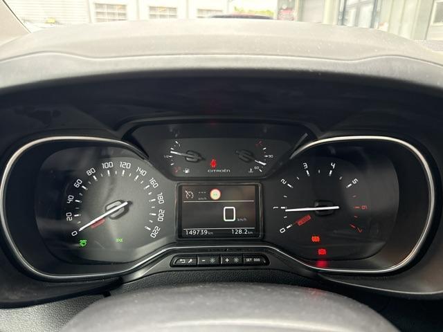 Vehicle Image 28