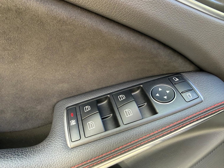 Vehicle Image 41