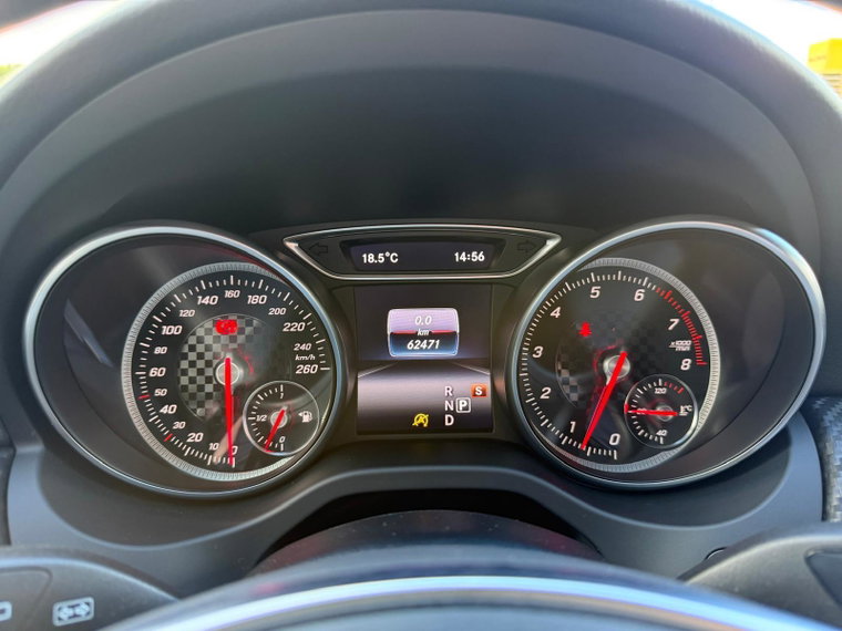 Vehicle Image 43
