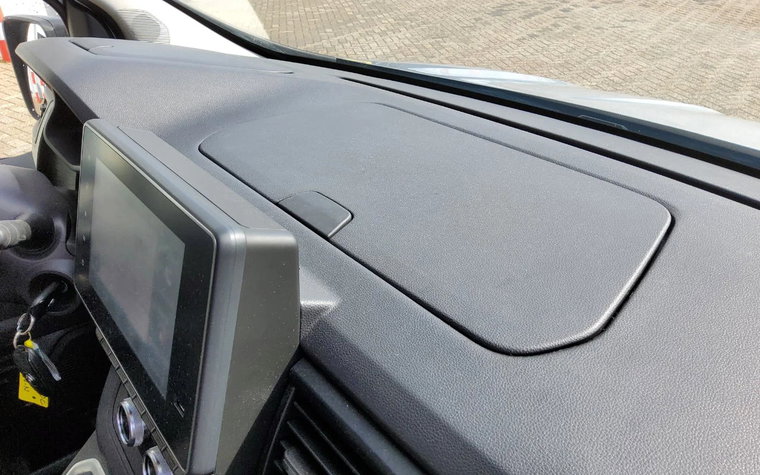 Vehicle Image 22