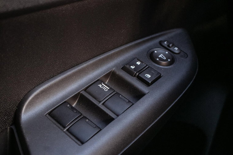 Vehicle Image 35