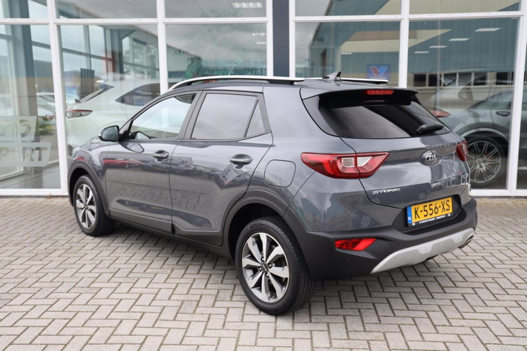 Vehicle Image 18