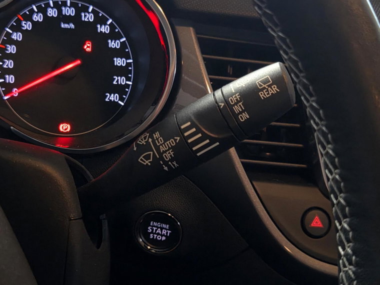 Vehicle Image 19