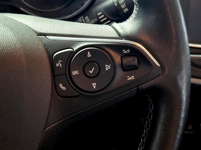 Vehicle Image 34