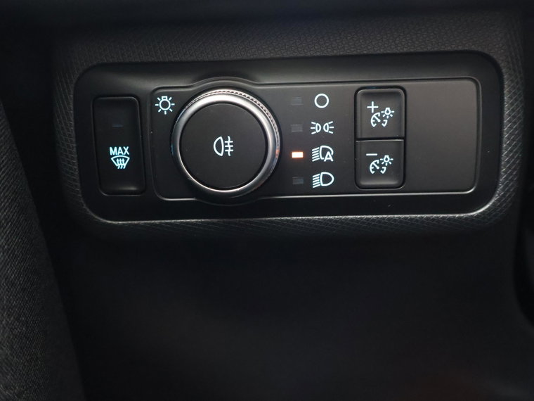 Vehicle Image 24