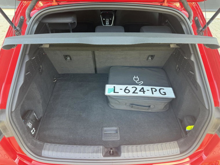 Vehicle Image 38