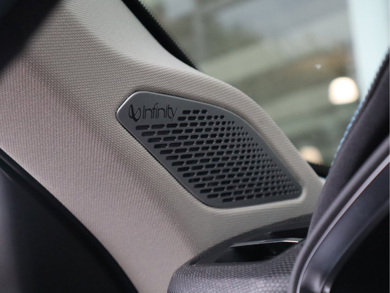 Vehicle Image 45