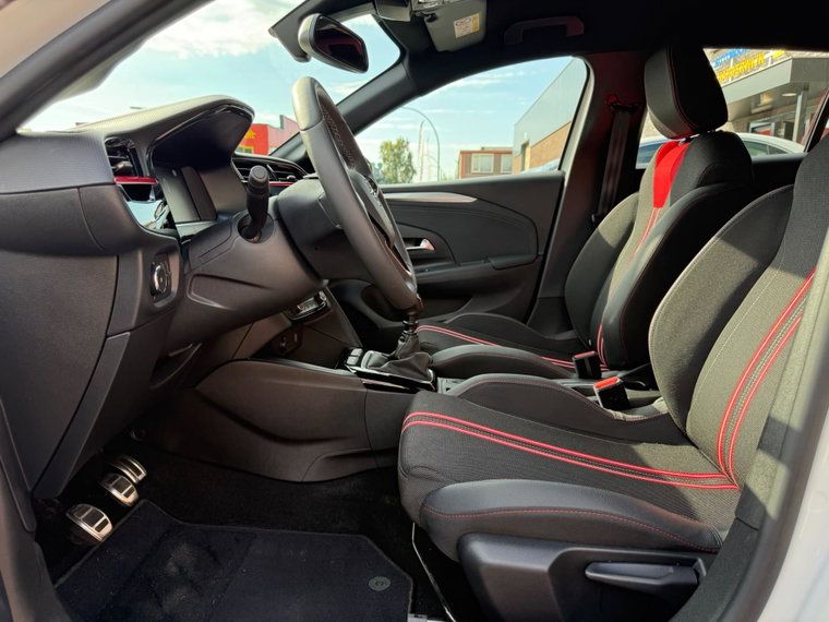Vehicle Image 19
