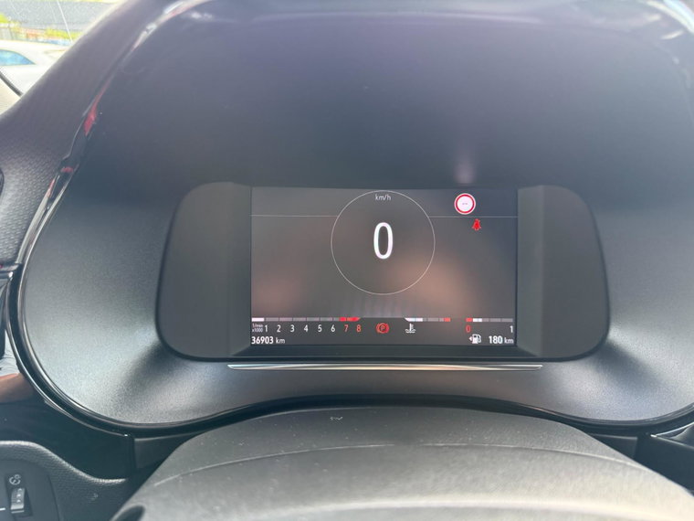 Vehicle Image 40