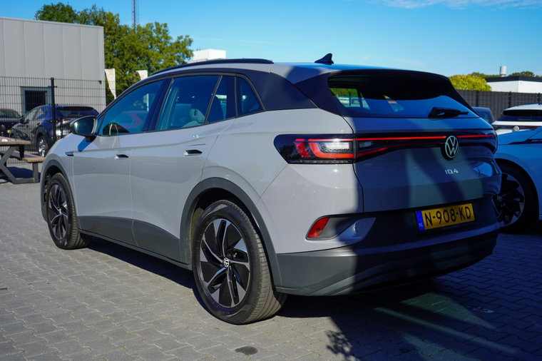 Vehicle Image 41