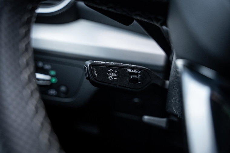 Vehicle Image 45