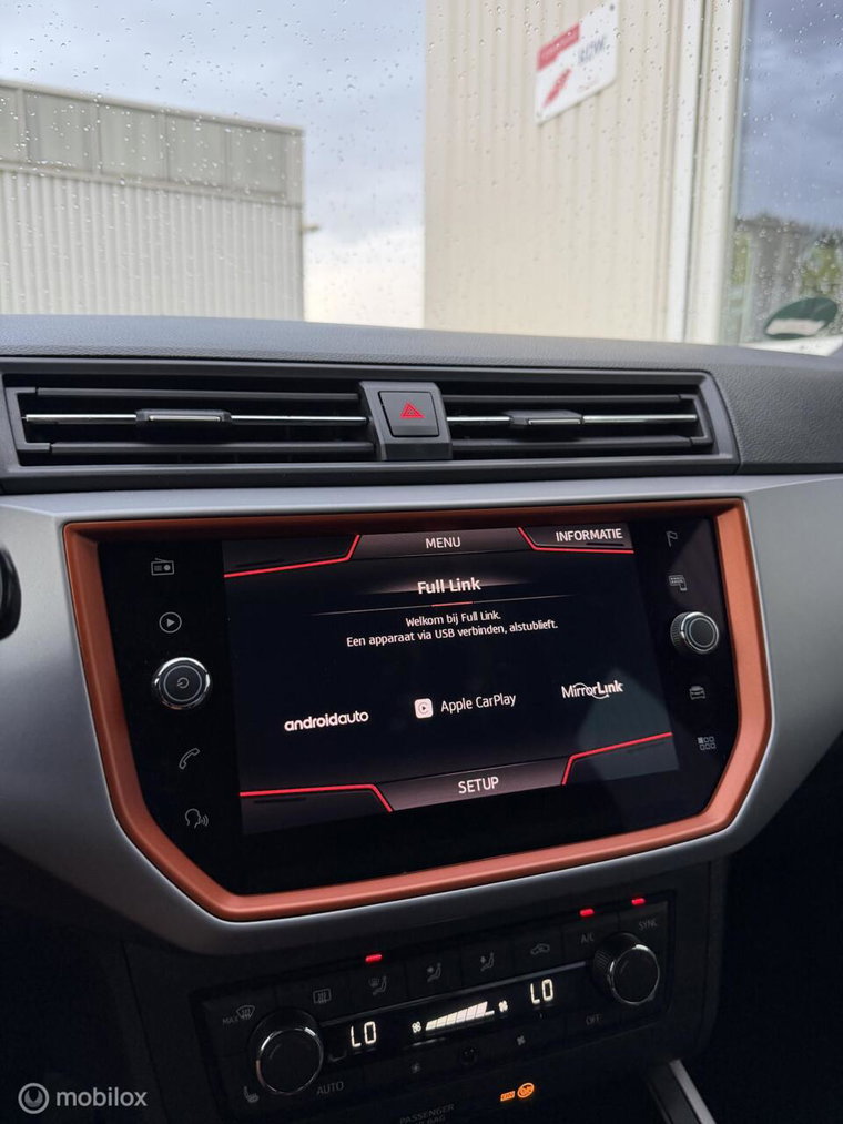 Vehicle Image 17