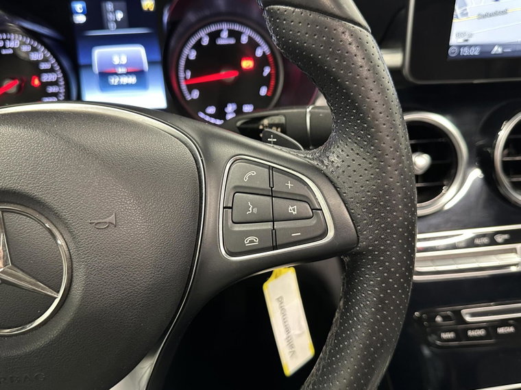 Vehicle Image 32