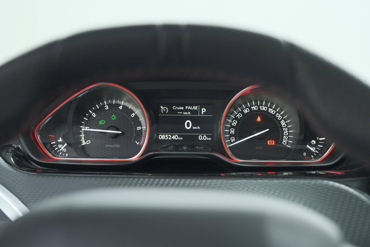 Vehicle Image 23