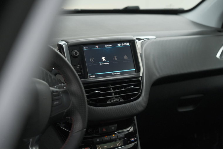 Vehicle Image 33