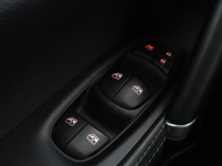 Vehicle Image 34