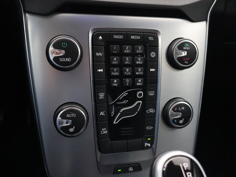 Vehicle Image 40