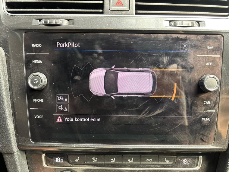 Vehicle Image 17