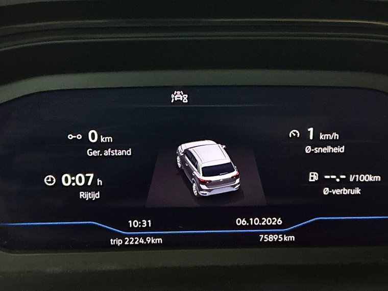 Vehicle Image 25