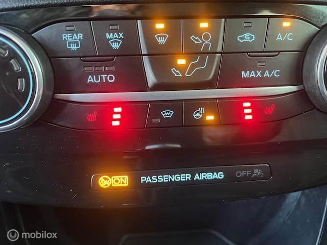 Vehicle Image 28