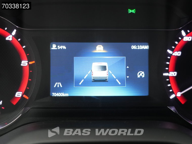 Vehicle Image 30