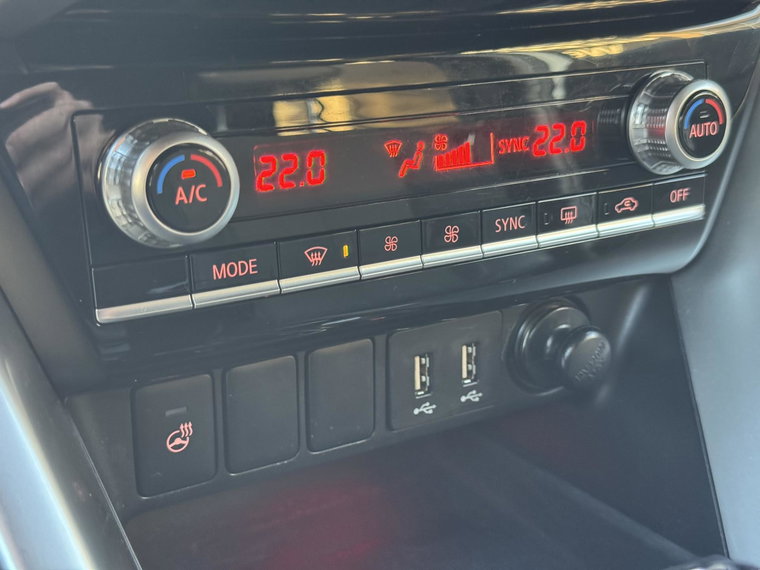 Vehicle Image 33