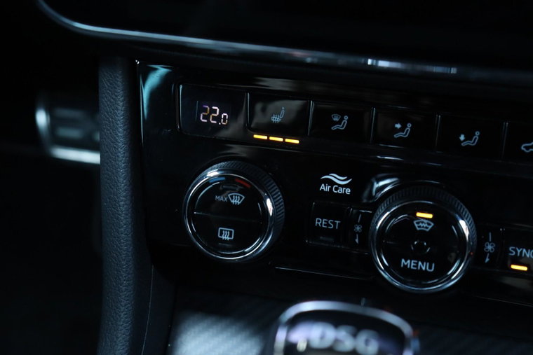 Vehicle Image 38