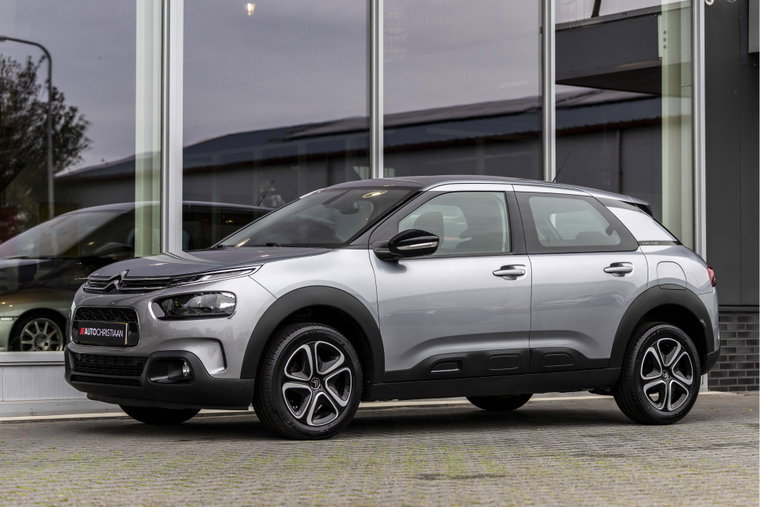 Vehicle Image 13