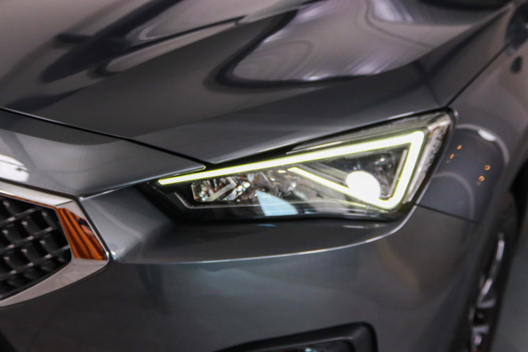 Vehicle Image 7