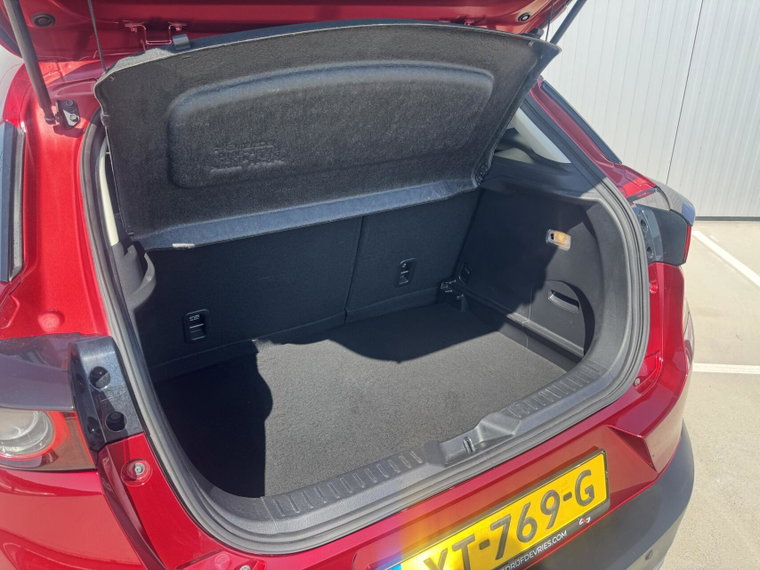Vehicle Image 17