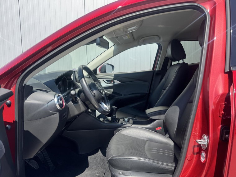 Vehicle Image 19