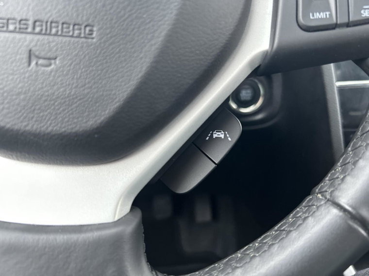 Vehicle Image 24