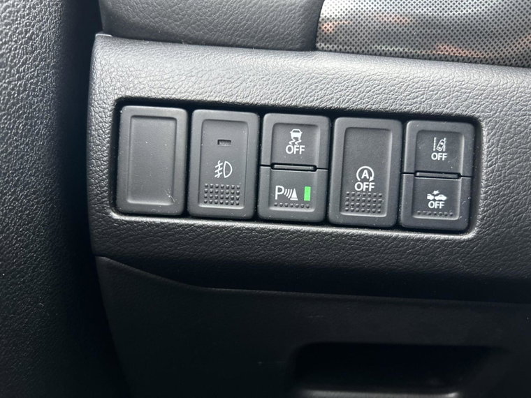 Vehicle Image 27