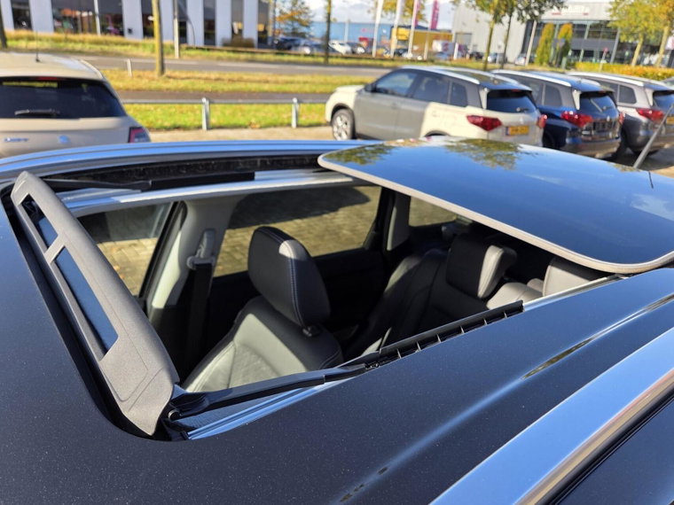 Vehicle Image 33