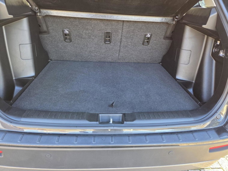 Vehicle Image 37