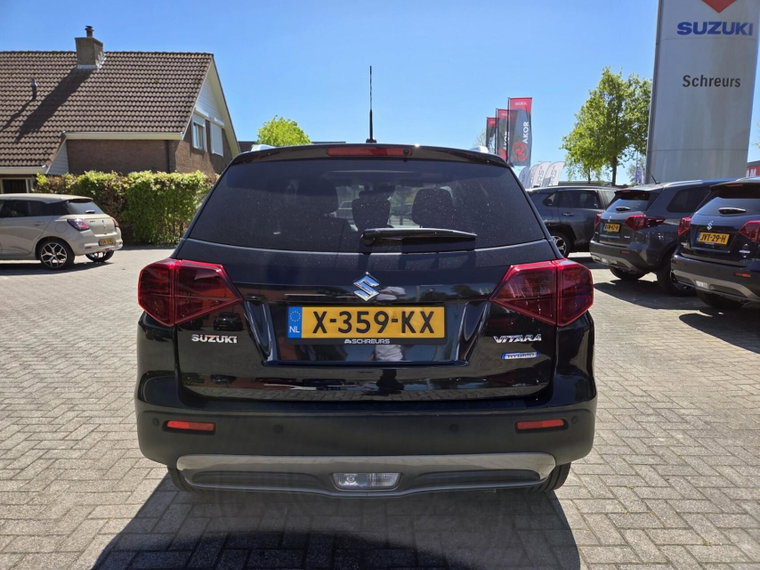 Vehicle Image 8