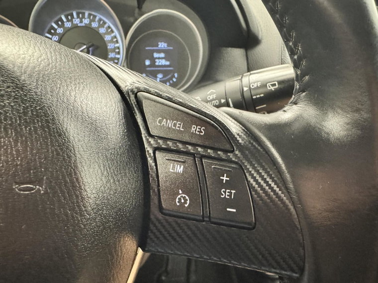 Vehicle Image 37