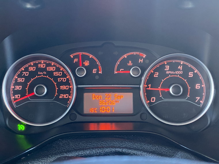 Vehicle Image 12