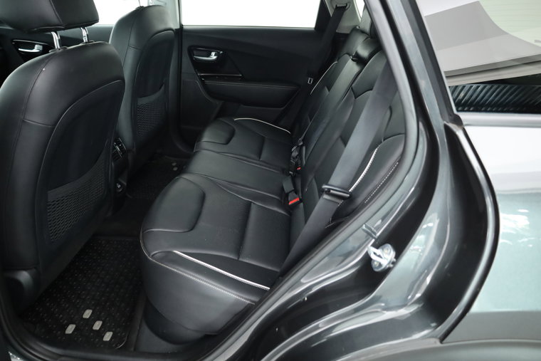 Vehicle Image 31