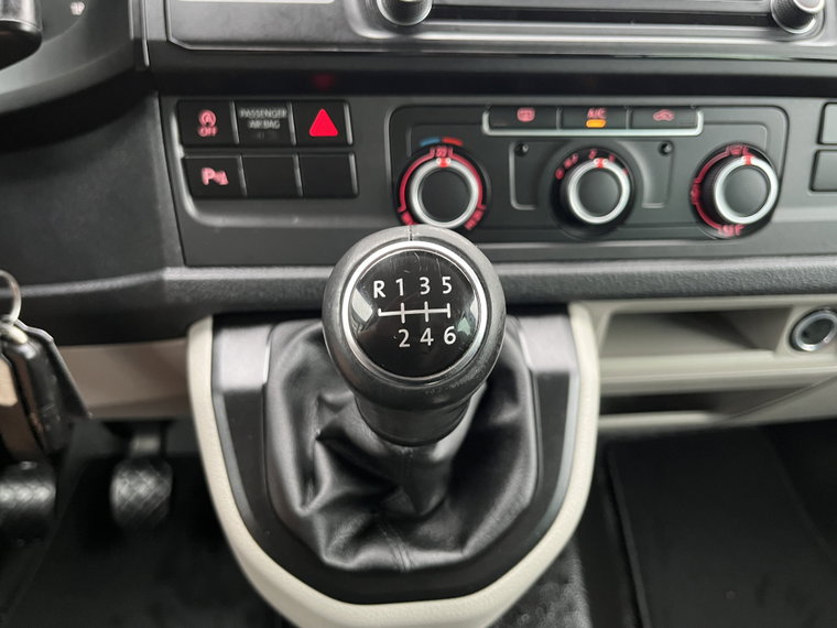 Vehicle Image 33