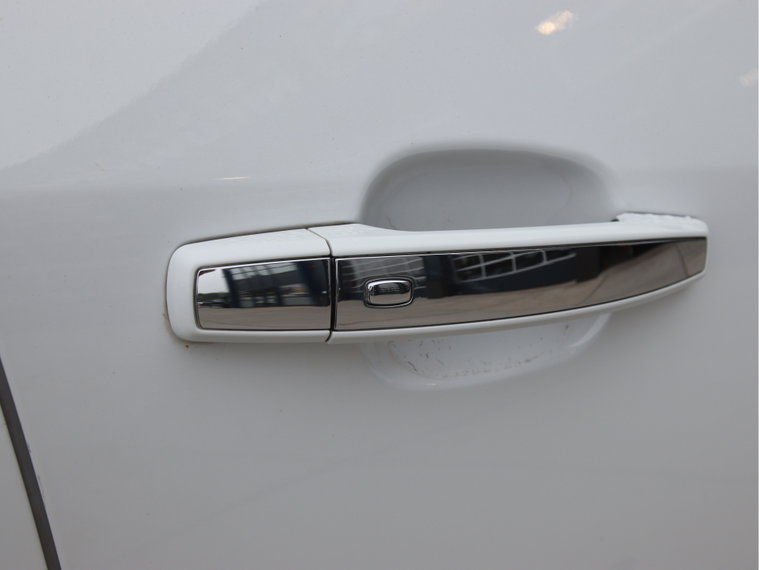 Vehicle Image 37