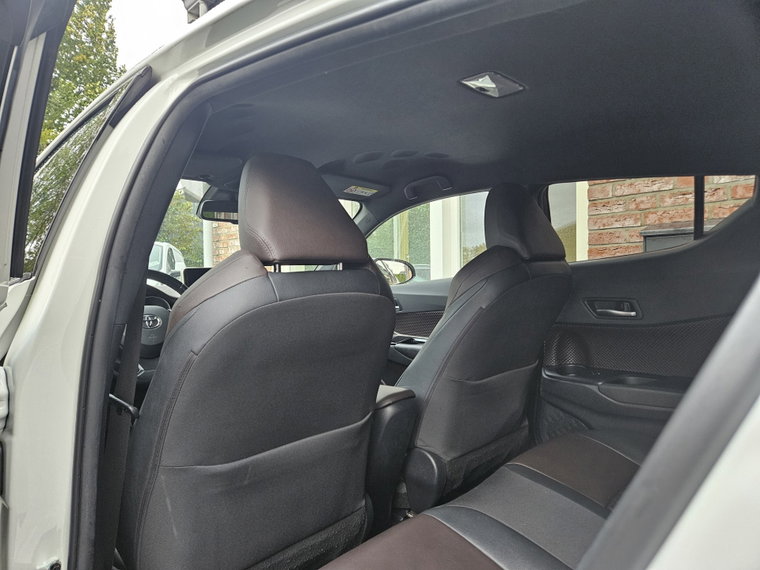 Vehicle Image 22