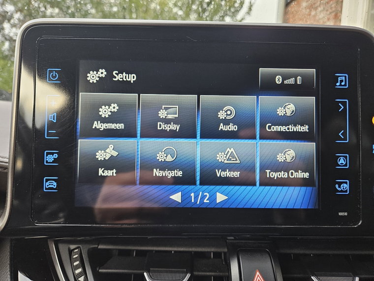Vehicle Image 32