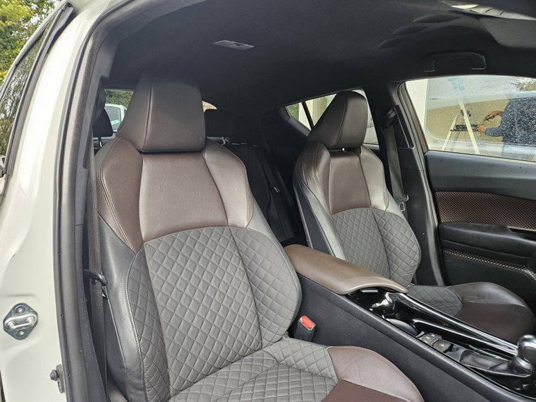 Vehicle Image 37
