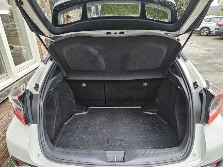 Vehicle Image 38