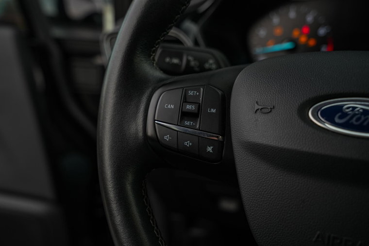 Vehicle Image 22