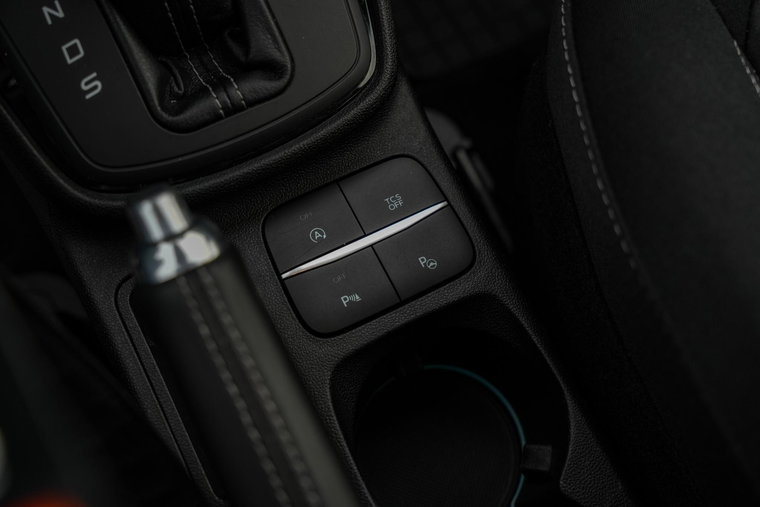 Vehicle Image 26