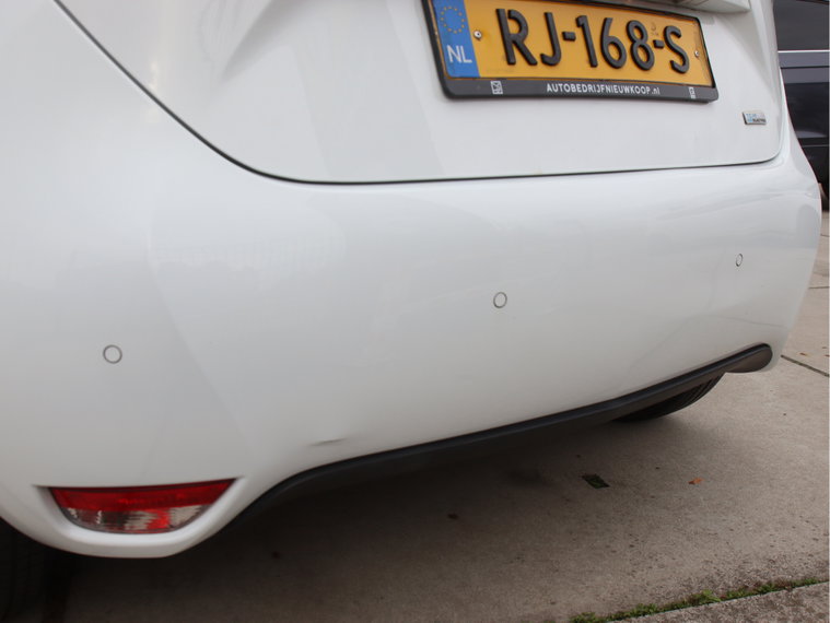 Vehicle Image 36